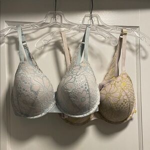 Victoria's Secret Lace lightly lined Demi Bra Duo in Light Blue and Pale Yellow